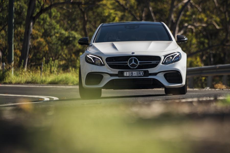  Mercedes-AMG E63 S 4Matic+ 2017 года  (AU) (фото 18 из 40)